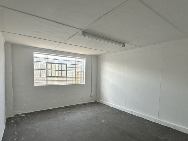 To Let Commercial Property for Rent in Ottery Western Cape